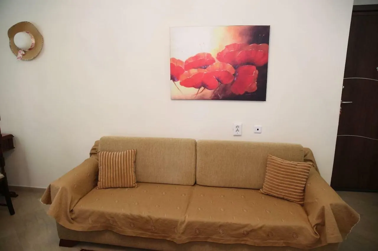 Cozy/Comfortable Flat 50 Sq Flat, 15' From City'S Centre. Great Vfm! Салоники 0*,  Греция